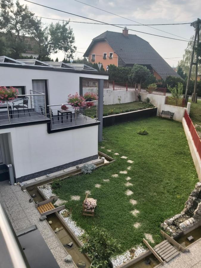 מריבור Panda Rooms מראה חיצוני תמונה