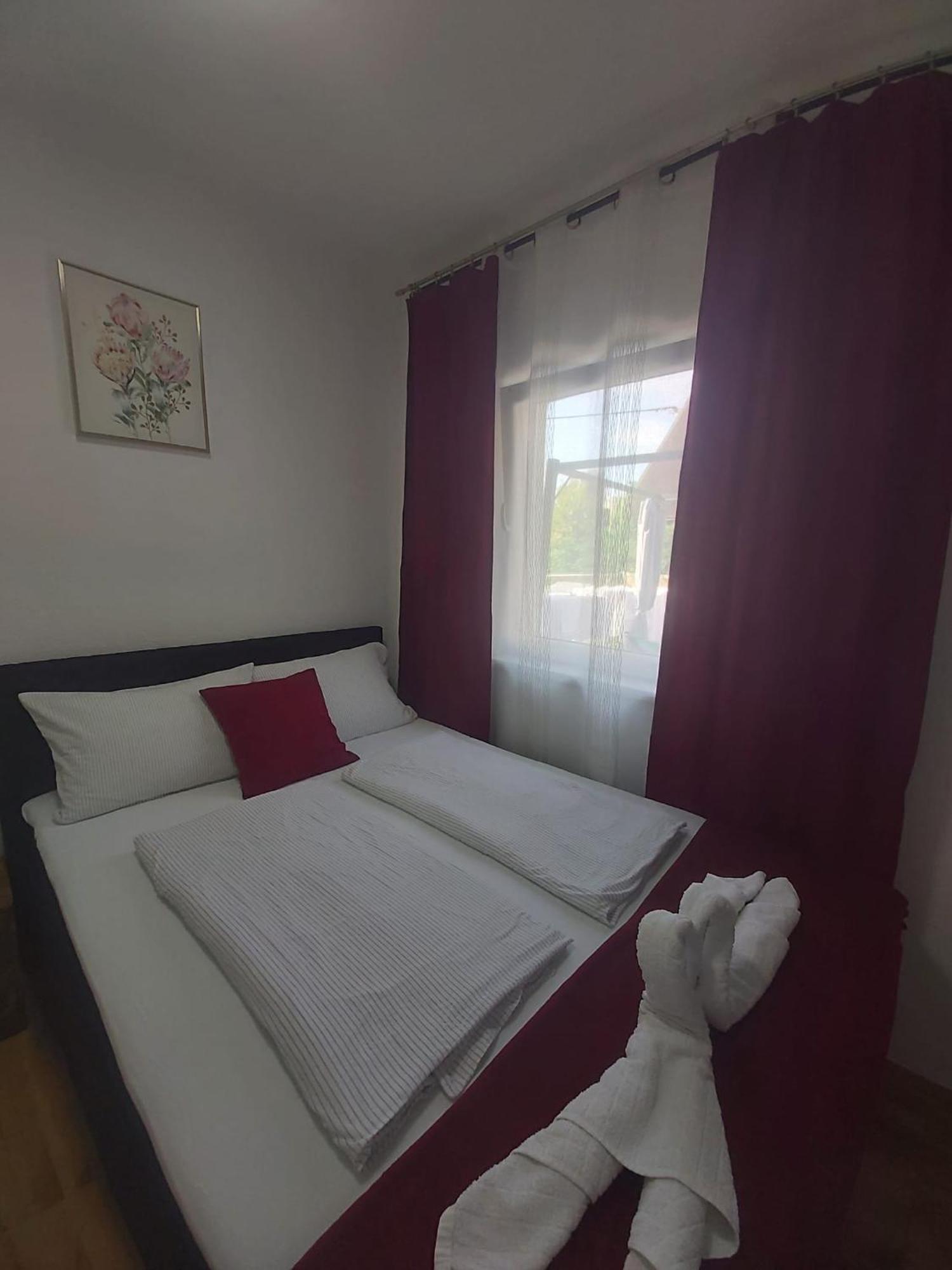 מריבור Panda Rooms מראה חיצוני תמונה