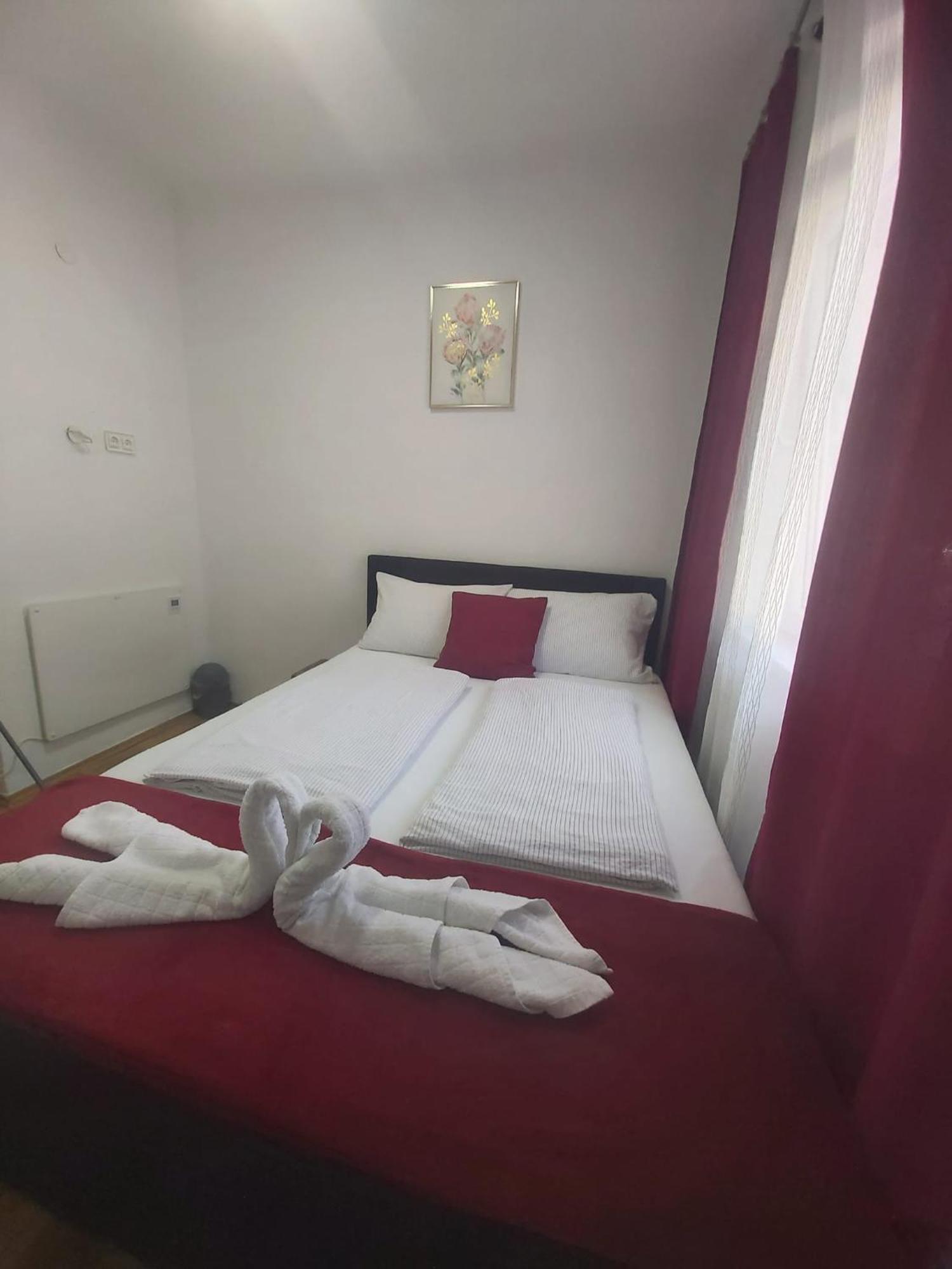 מריבור Panda Rooms מראה חיצוני תמונה