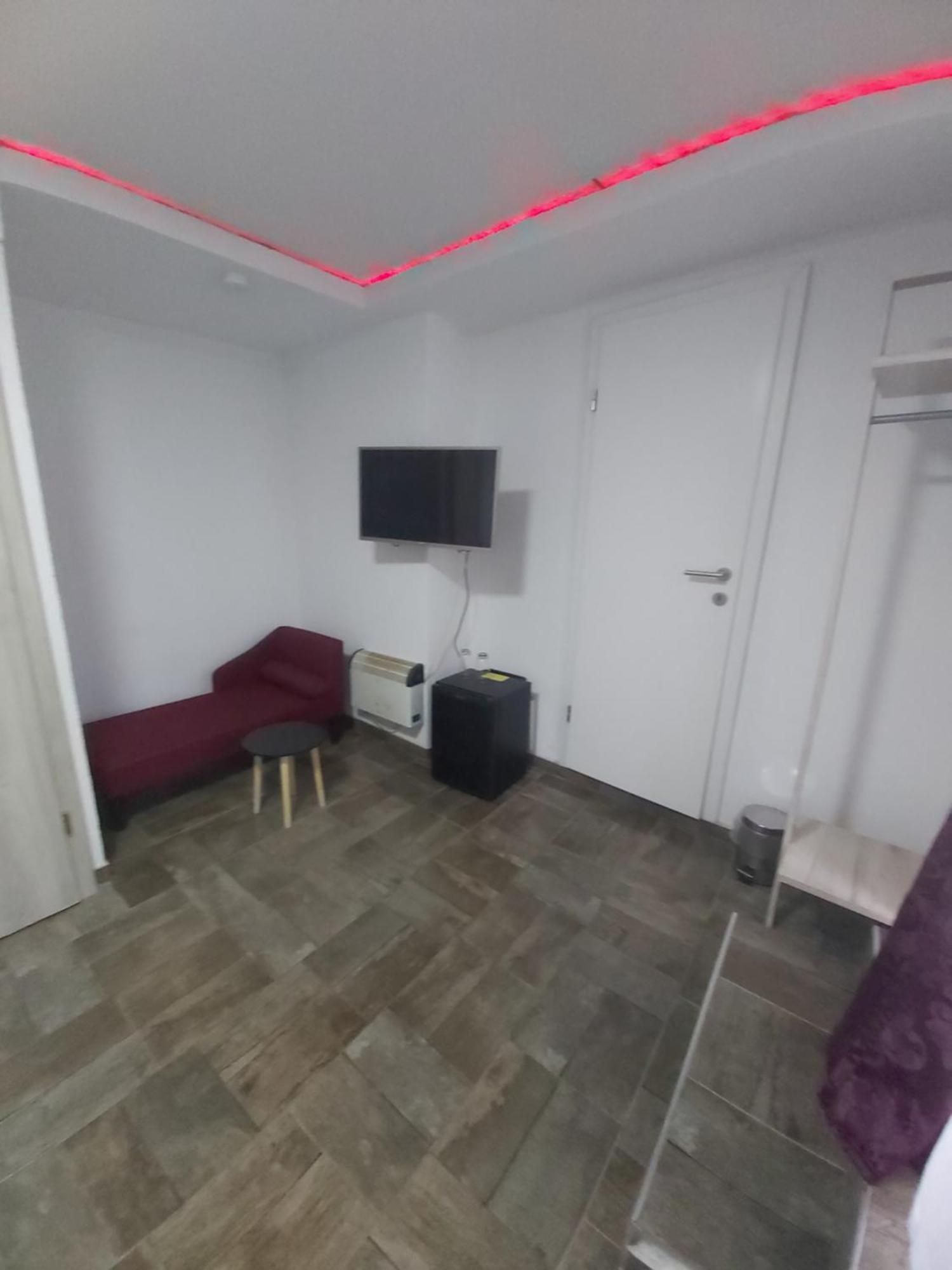 מריבור Panda Rooms מראה חיצוני תמונה