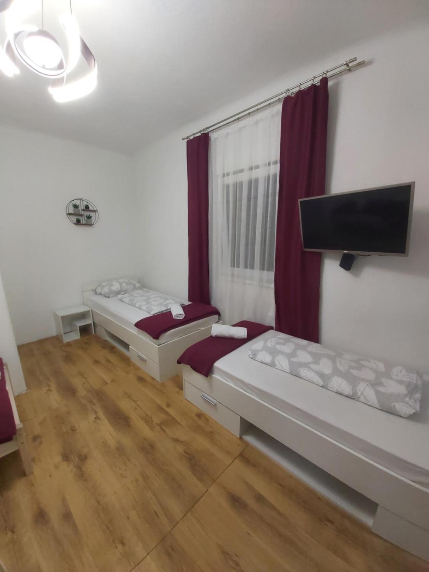 מריבור Panda Rooms מראה חיצוני תמונה