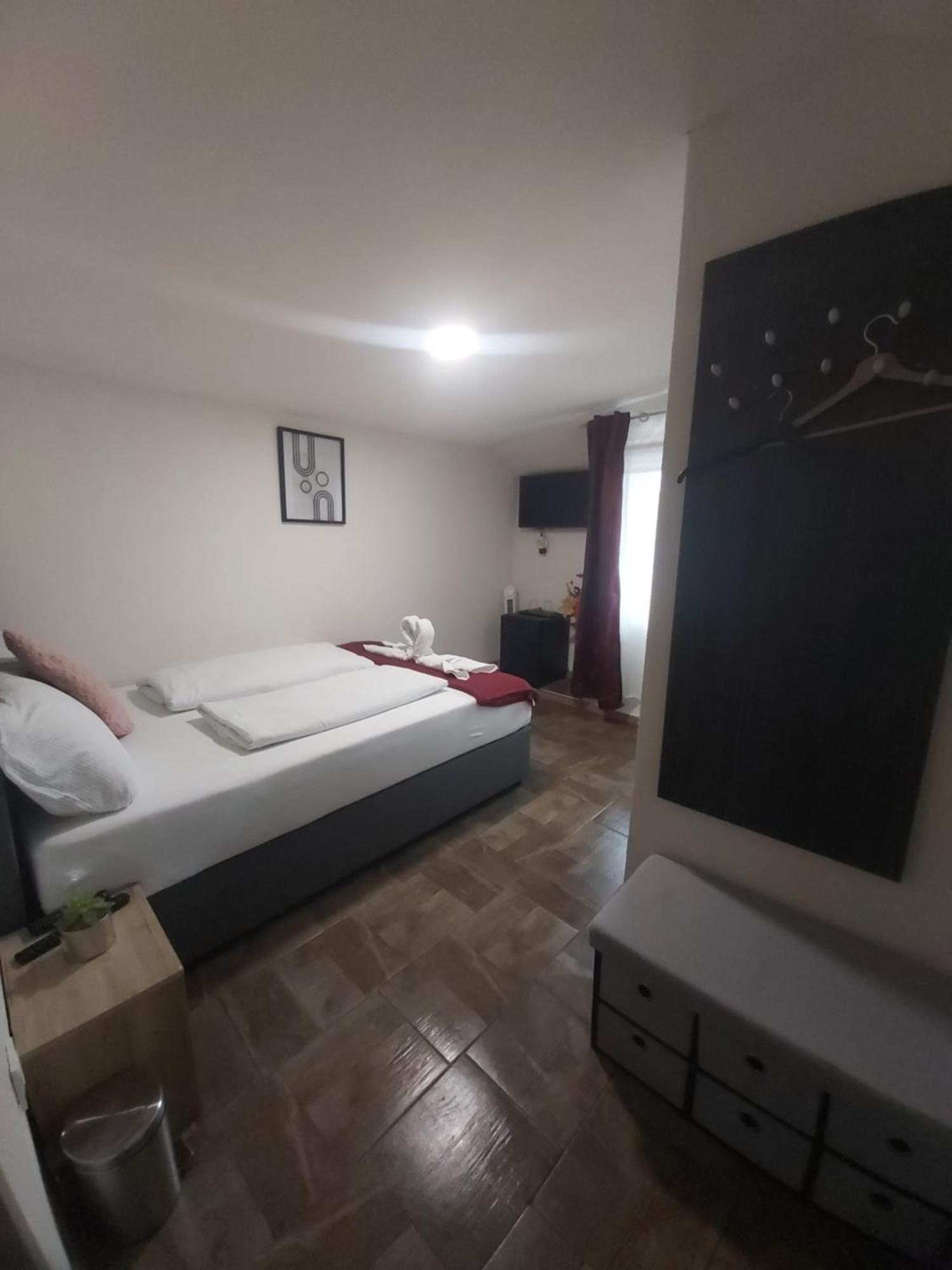 מריבור Panda Rooms מראה חיצוני תמונה