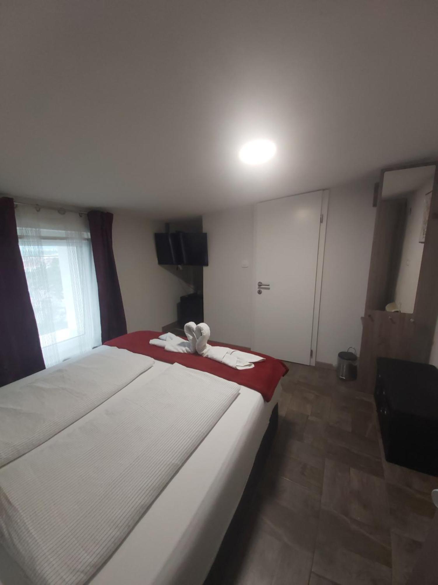 מריבור Panda Rooms מראה חיצוני תמונה