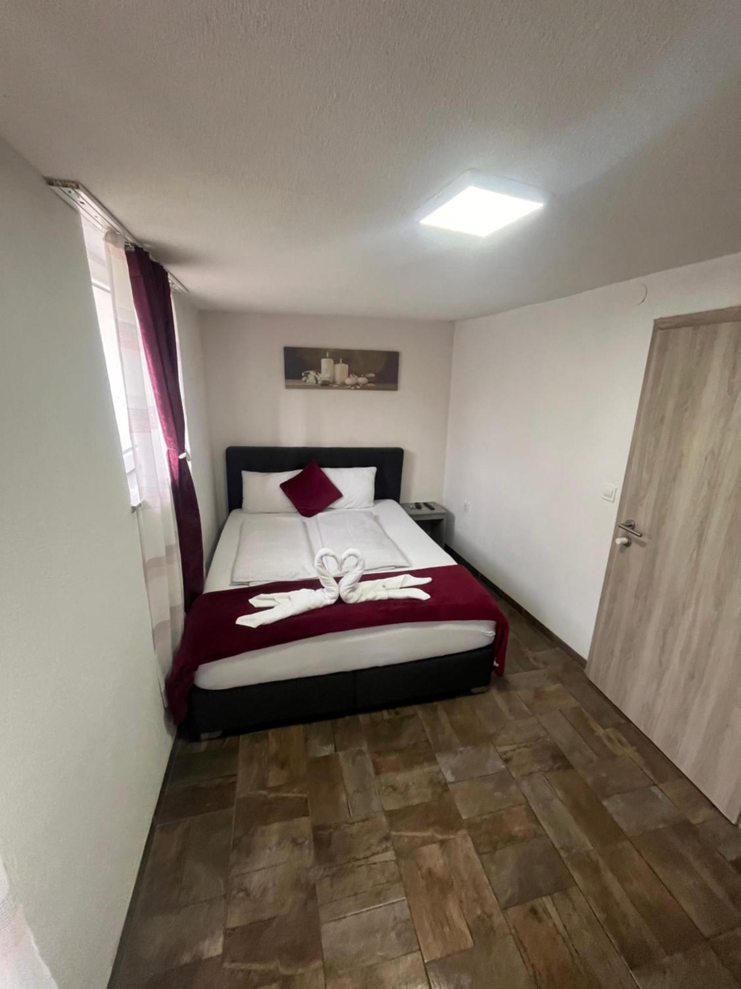 מריבור Panda Rooms מראה חיצוני תמונה